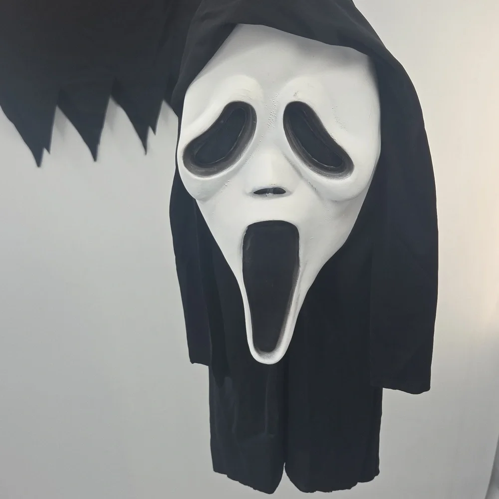 Kids Black Ghost Mask and Hooded Robe Halloween Costume